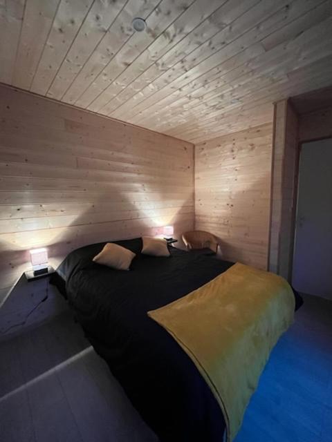 1 Contemporain Dans Son Ecrin De Verdure Montauban